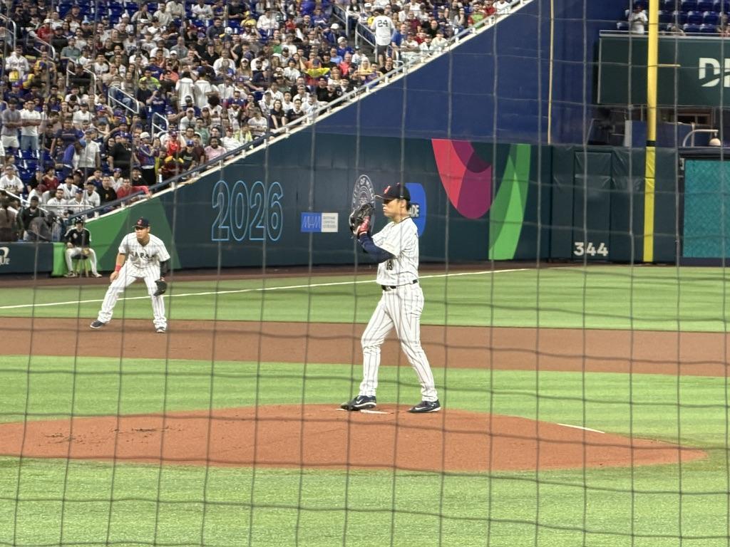 山本由伸選手の投球シーン