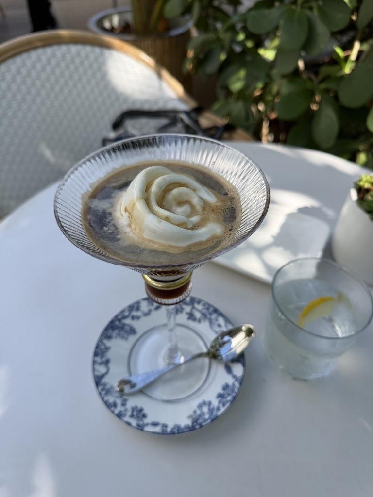 ディオールカフェのアフォガート